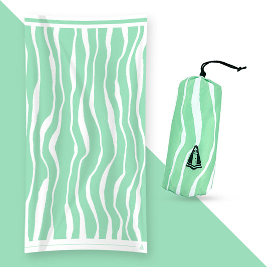 Quick Drying Towel - Seafoam Waves